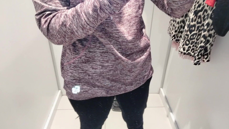 Mirsur: Sexy Stepmommy Tries on Panties.