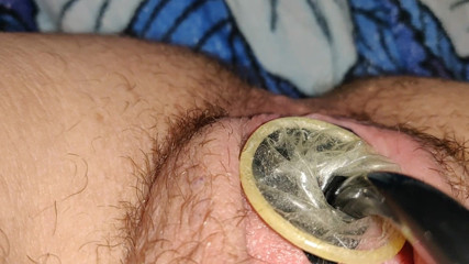 CountryPrincessBaby: Hairy pussy with inflatable
