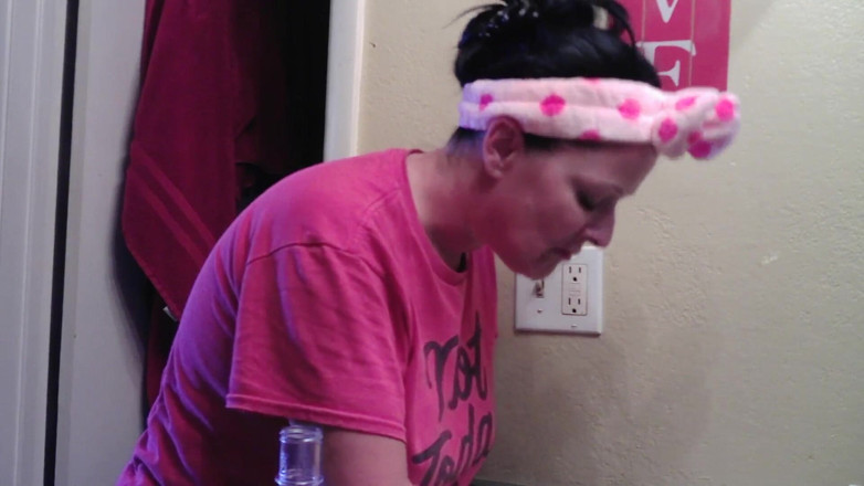 Abby Anna: Gargling teeth brushing
