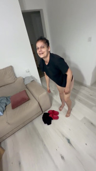 Marinas kliande anus!
