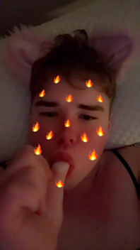 Sucking on That Toe:3