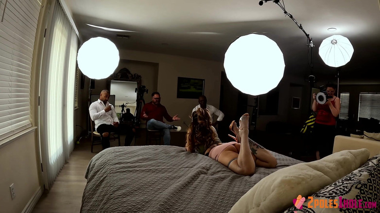 CreamPiled: Horny Vanessa Gets Ready for Her BBC's and Double Vag