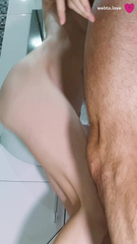 Babe Decided to Lock Herself in the Bathroom to Masturbate, but as Soon as She Was Noticed, She Immediately Suggested Having Sex
