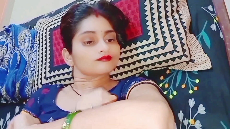 Village studio: Nevlastní bratr dává konečné potěšení své nevlastní sestře lízáním kundičky