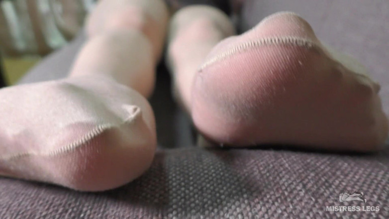 Mistress Legs: Sexy soles closeups in sheer nude pantyhose
