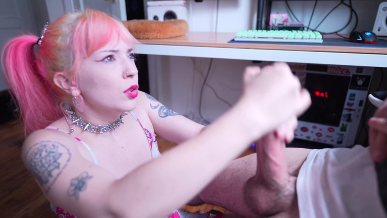 lilredvelvettt: Gf manis cuckold dan sph hj