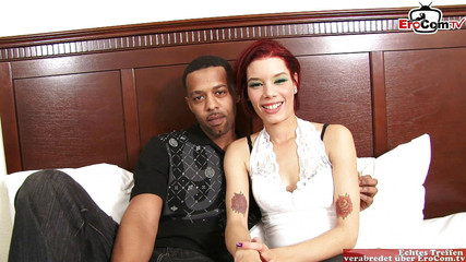 EroCom: Гарненька руда та її хлопець на їх першому кастингу