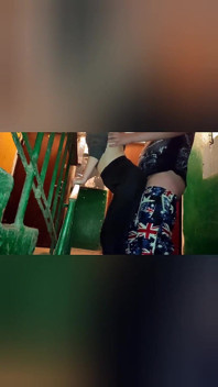 隣人との廊下でのセックス