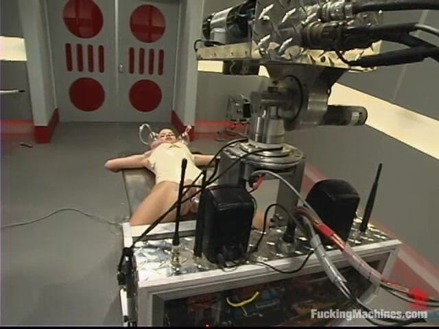 Fucking Machines by Kink: 사라 블레이크