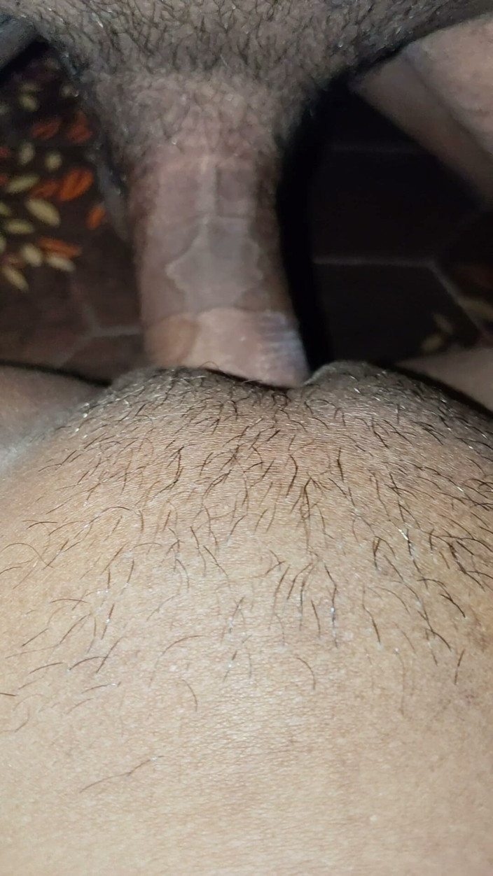 Pooja hot studio: Jag gav min svägerska lite riktigt intensivt, vidsträckt sex, älskling
