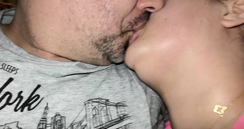 Moroccancouple: eeraani saara hor larki ka bare tahraani land ke saath...