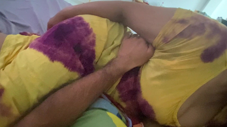Arabicqueen: Tía tamil tiene grandes tetas blancas