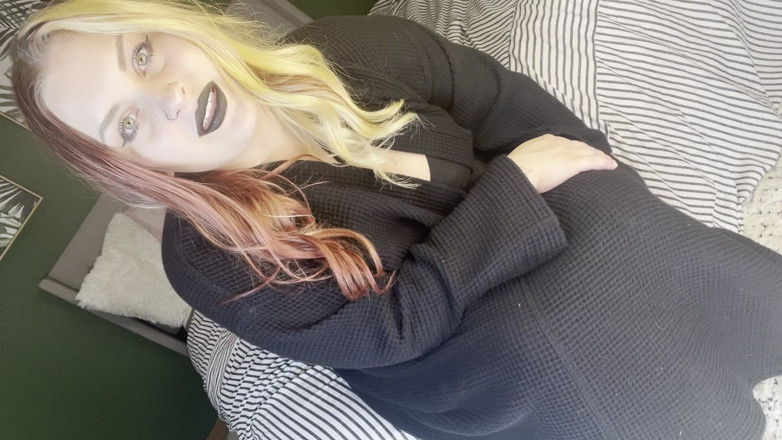 ChandlerKnight: Impregnating Your Lesbian Friend