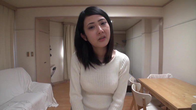 Japan Lust: खूबसूरत शौकिया जापानी चोदने लायक मम्मी चीखती है और चूत में ढेर सारा वीर्य लेती है