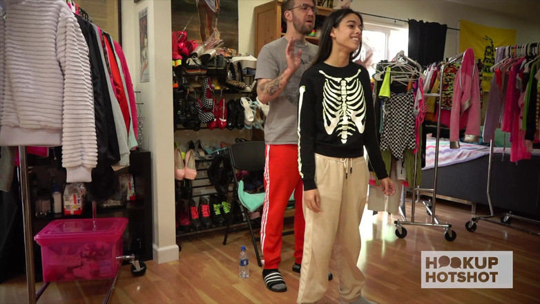 HookUp HotShot-BTS: Bts - Eager Harmony Wonder Loves to Get Fucked by Bryan...