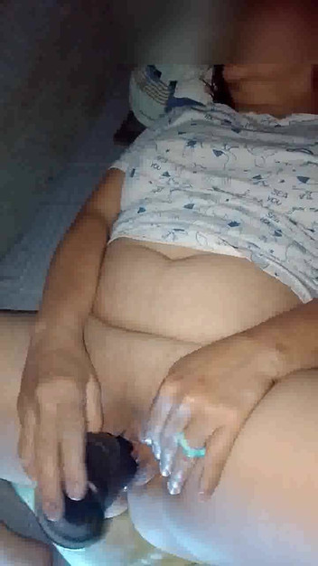 Ador66: Más placer consolador que funciona para correrse y cremoso mi...