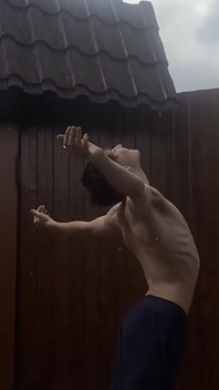 399581438682341376.mp4