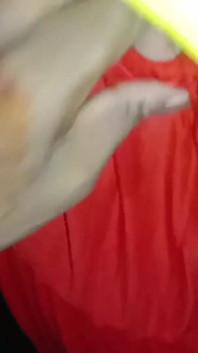 Šukal jsem svou přítelkyni v koupelně