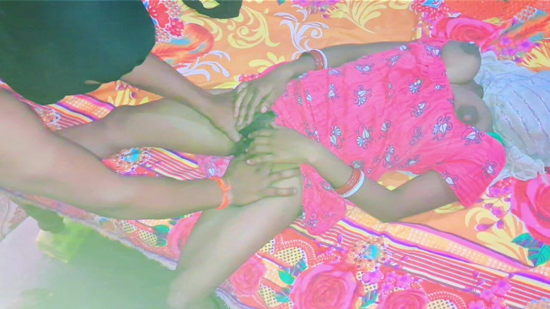 Trilokinath: Індійський секс з брудними розмовами