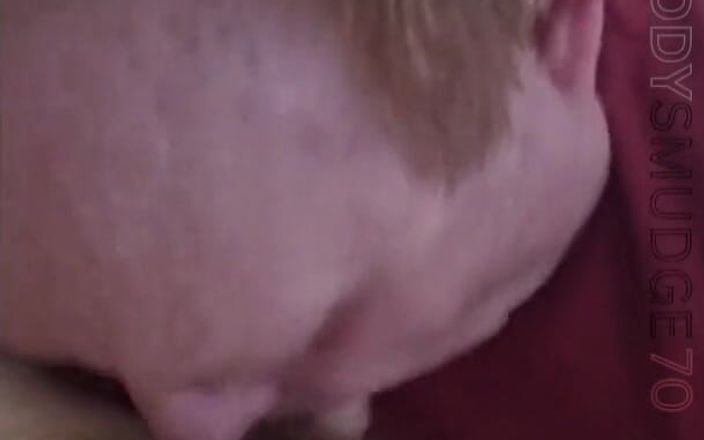 Daddysmudge: Il papà masturba il figliastro fino a quando non viene