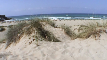 Beachbitches: Casting en Malle con morena amateur Sarah