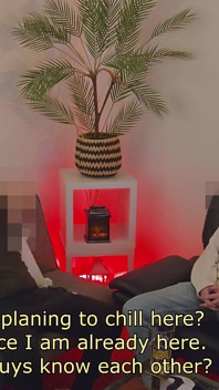 Partea 1 - livrare directă Twink încearcă analul pentru prima dată în timpul unui sex în trei neașteptat cu prietenul meu hetero chris
