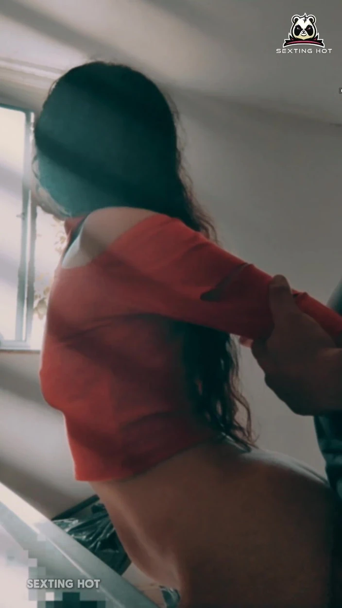 Stranger I Meet on the Street at Night I Take Her Home and We Fuck Like Crazy