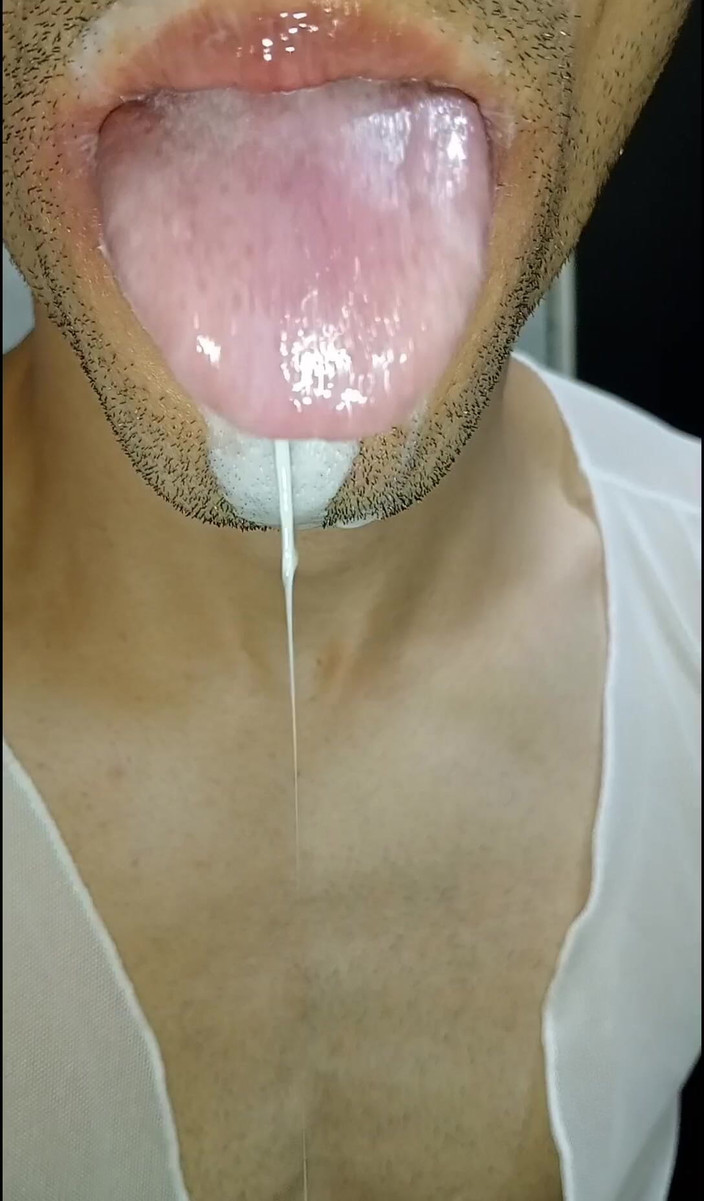 Rey rey: Lange zunge, zunge, ich will sperma in meinen mund, devote...