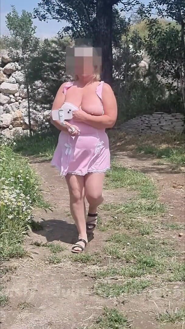 Watch Me Walking Through the Olive Groves in Spain with My Selfie Stick. I Pull My Tits Completely Out (Julie Cunningham)