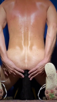 Dildo scopa scarpe da calcio bbc