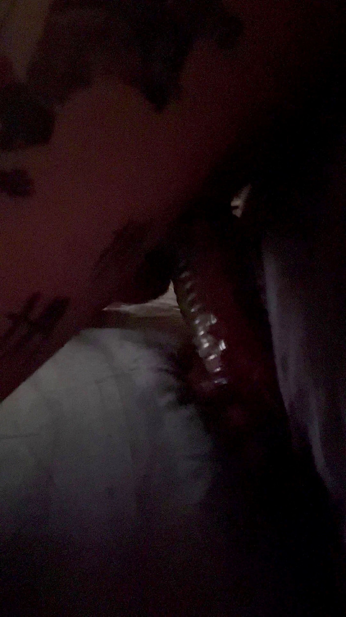 Cordell: ソファで私のおもちゃを犯す