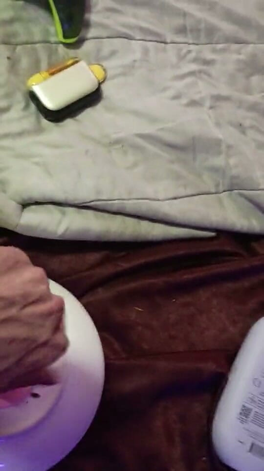 DeepthroatCumslut: Ensam masterbation med en stor kuk3
