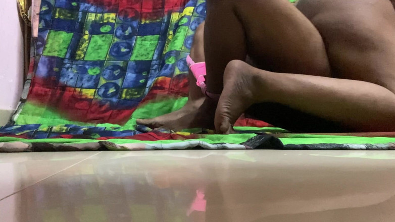 Angoori: 継母が継息子とセックス 2026年新年 ポルノ XXX バイラル MMS動画 デシ村のインディアン