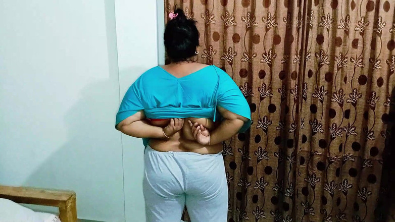 Morjenabb: देसी लड़की हॉट बांग्ला गंदी बात कर रही है, सुंदर xxx वीडियो