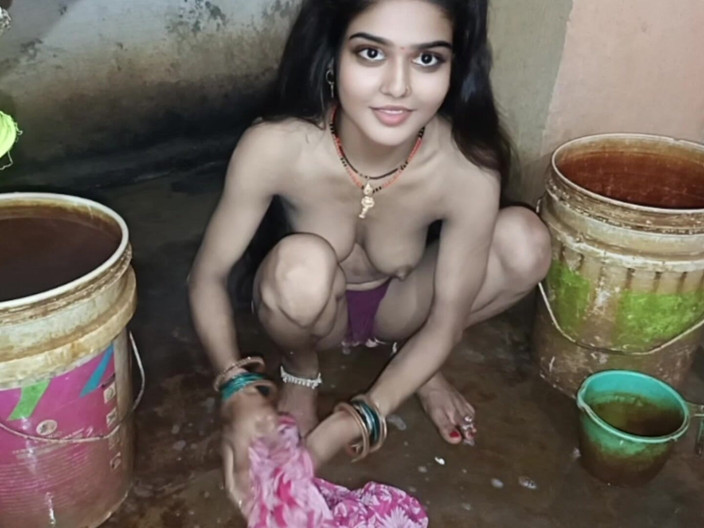 RAKP355: Секс новой индийской тетушки с индийской красоткой