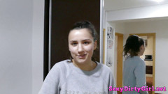 Sexy Dirty Girl: Kouření, sání ptáka, šukání a hraní se spermatem na rtech.