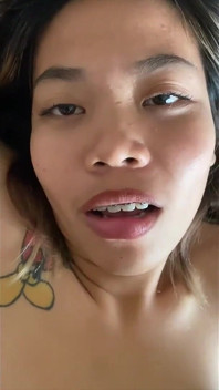 Johntronx - She Twerks, Sucks, and Fucks in HD Instagram-style Video