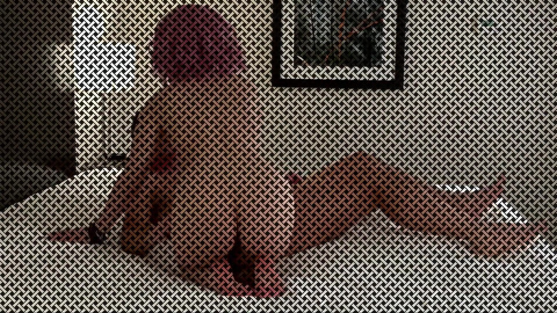 DCTrousersnake: Lilith - 青少年脱衣舞者给年长的男人dctrousersnake提供一个特殊的私人圈舞