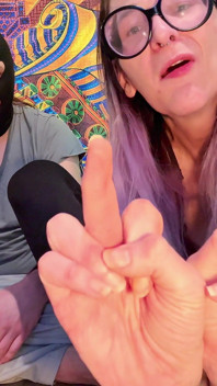 6'7 Giantess Hands Completely Dwarf His Tiny 6'3 Man Hands - Palm-to-palm Size Humiliation