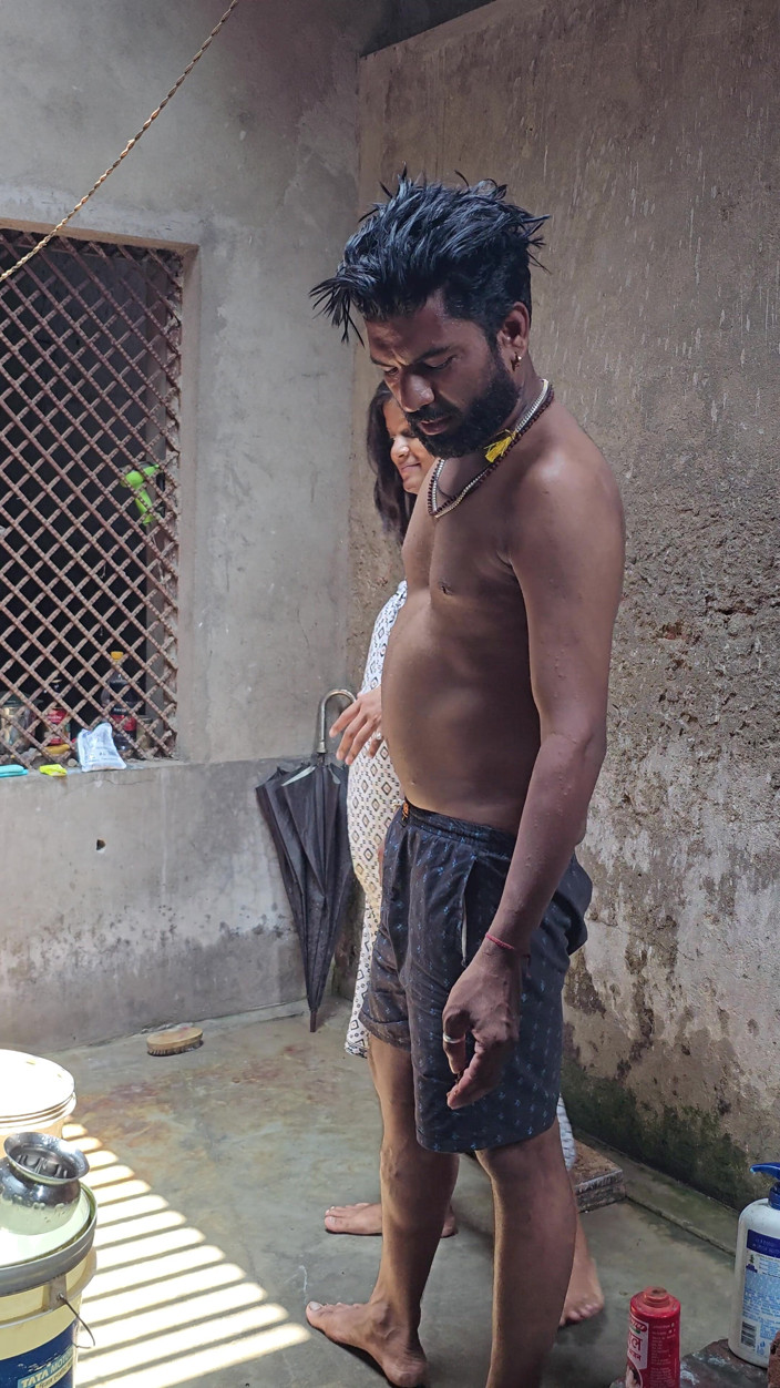 Aalox: Desi villaggio indiano moglie incinta scopata da mariti