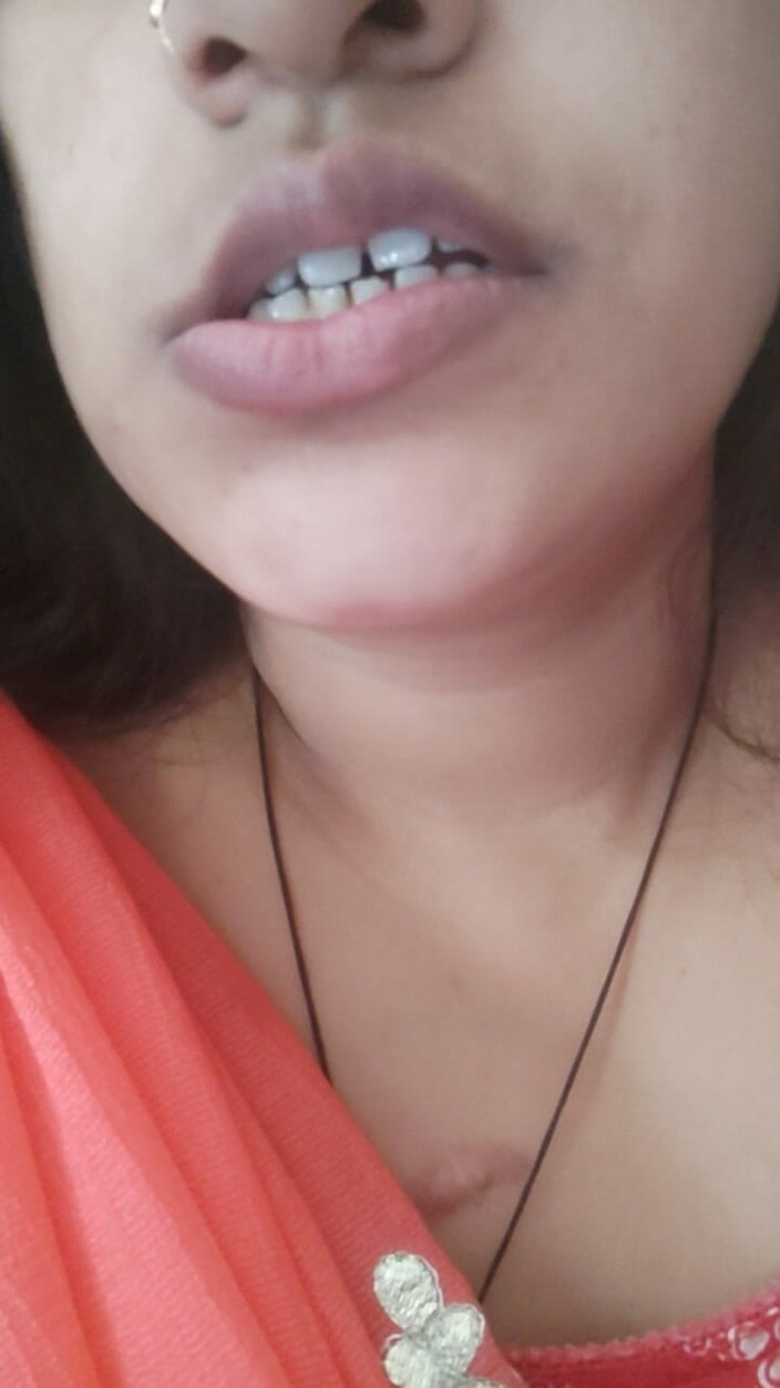 Dr_doom21: Bhabhi Ji의 보짓물 가득한 입술