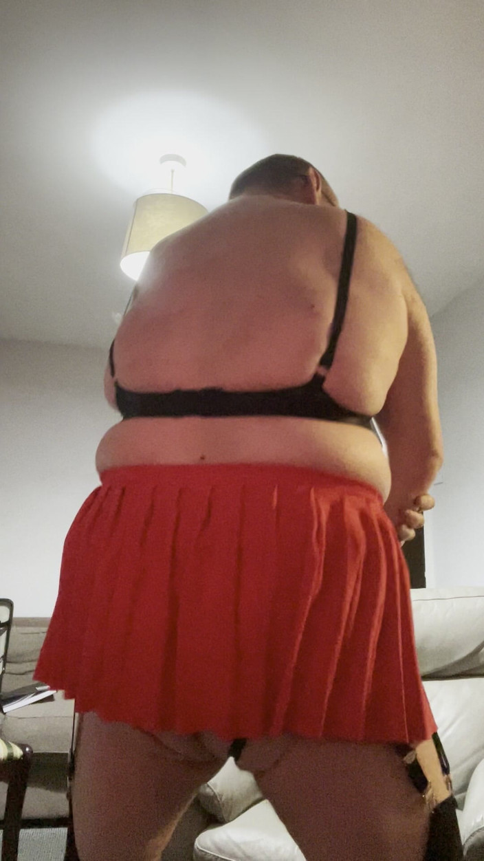 Ancient456: Julian strašně moc chce gaye