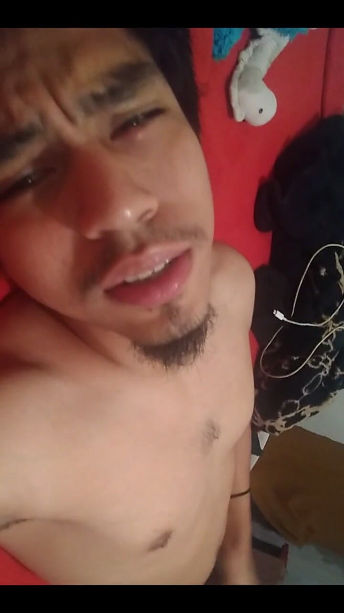 AlexAlejandro13: To the Strong Red