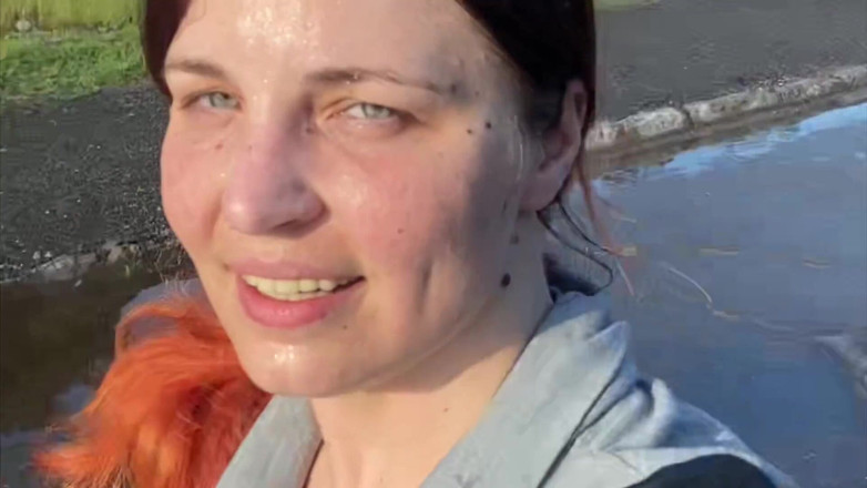 Elena917: Används en cykel för morgon onani och orgasm