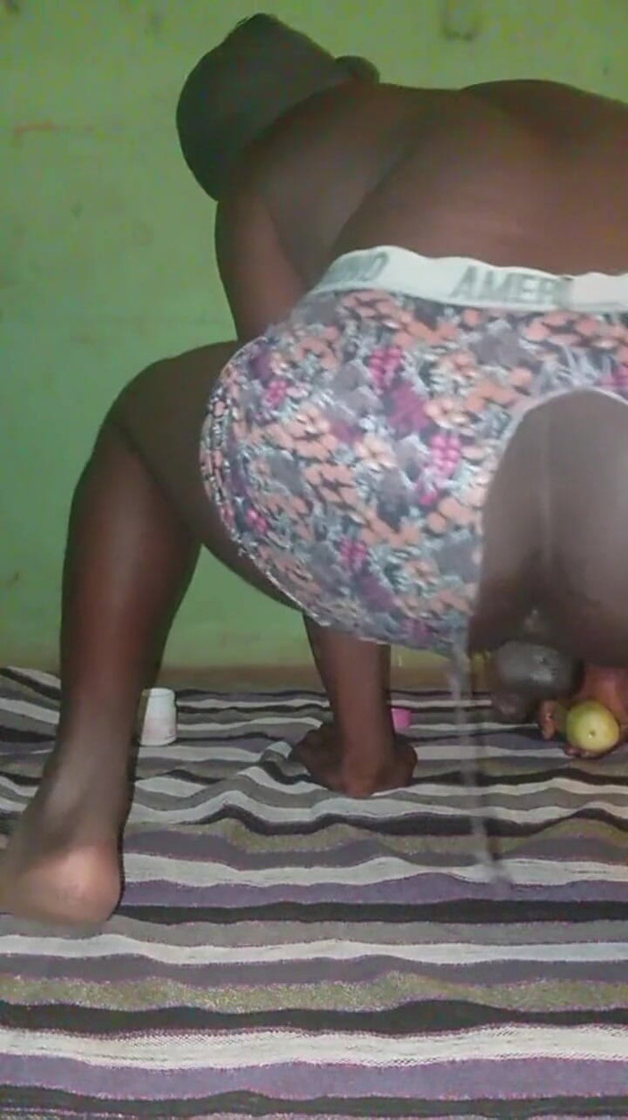 Badman4606: 性感的黑色奶油乌木屁股洞准备肛交