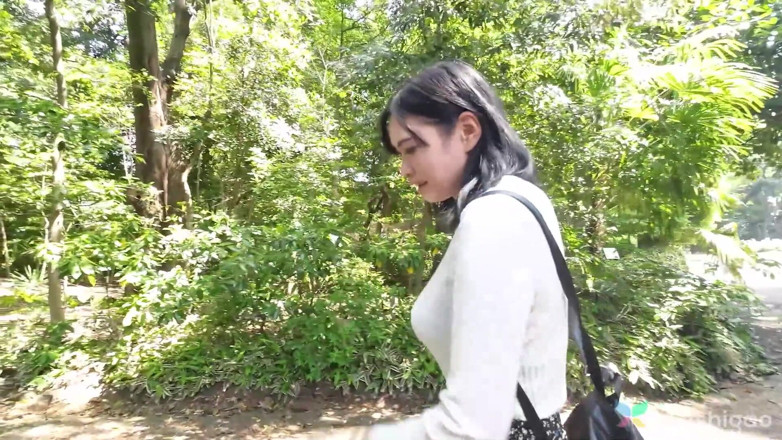 Tenshigao: Ragazza del college con le splendide tette mariko koizumi nella...