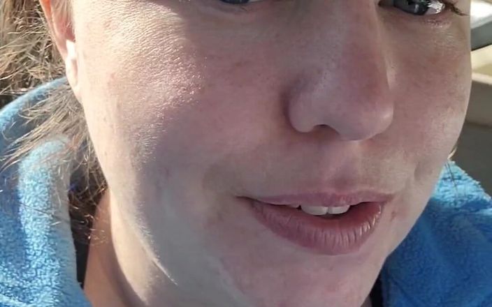 KinkyKatie: Omg vy lidi! Čas na příběh, který se právě odehrál dnes...