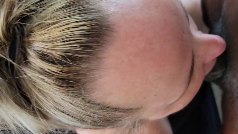 BBW Fun: Just a little afternoon head session - interracial BBC blowjob