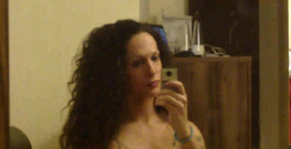 Nikki Montero: Latina Tranny pornohvězda Nicole Montero Selfie video ve Velké Británii
