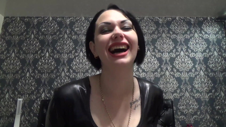 Goddess Misha Goldy: Tak mocného superwillaina jsi nikdy neviděl! Dnes je čas být zničen...